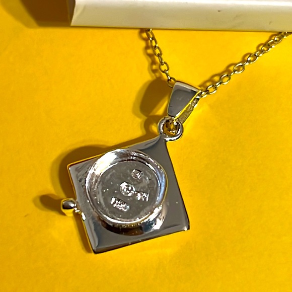 NWT 925 silver Graduation Cap promotion pendant & 16” chain gift congrats memory - Picture 2 of 8